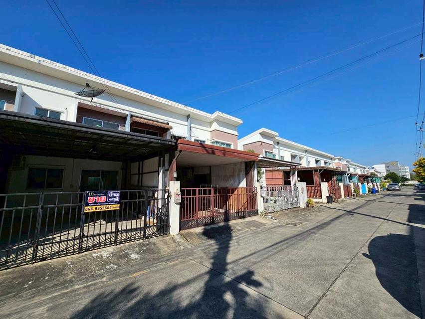 ขายด่วน ทาวน์โฮม โนโววิลล์ ลำลูกกา คลอง 2 11