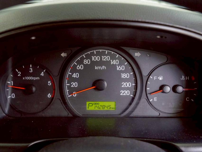Hyundai H1 2.5 Deluxe 2013 รถบ้าน ดูแลอย่างดี วิ่งน้อย คุ้มมากๆ 18