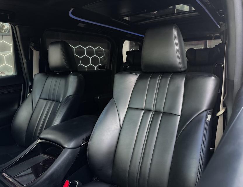 รหัสรถ MCA3702 2019 TOYOTA ALPHARD X HYBRID E-FOUR 2.5 แต่งหรู EXCLUSIVE PACKAGE VIP 10