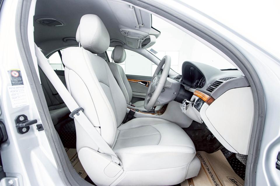 BENZ E-CLASS E200 1.8 NGT เบนซิน+CNG  2008  13