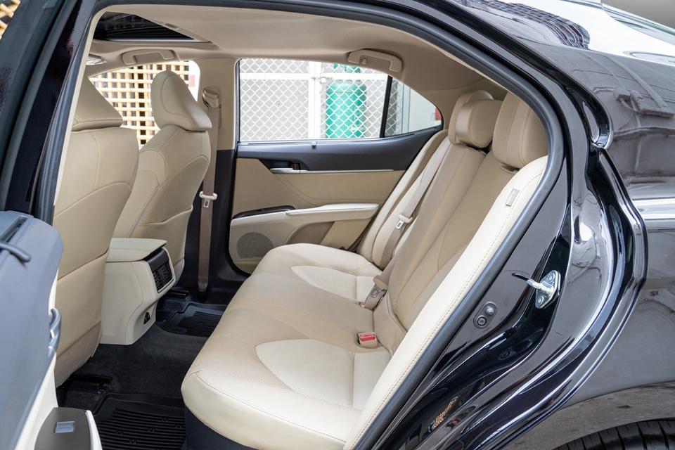 Toyota Camry 2.5 HEV Premium Luxury Minorchange จดทะเบียน 2023✔️40,000KM Minorchange ท็อปสุดออกห้าง 1.8ล้า รูปที่ 11