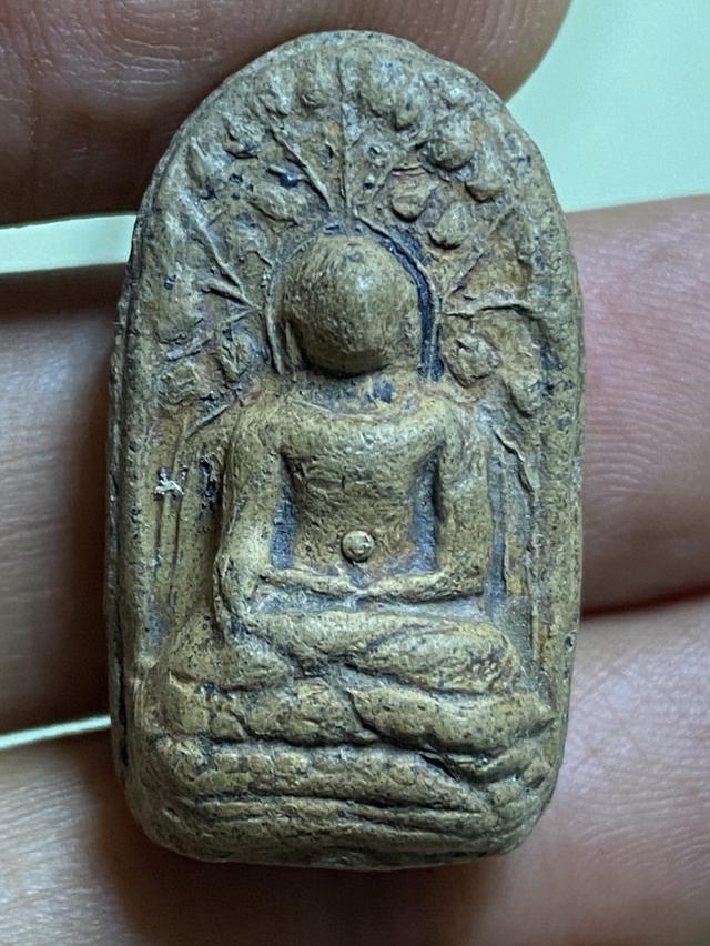พระคง ลำพูน ไม่หักไม่ซ่อม