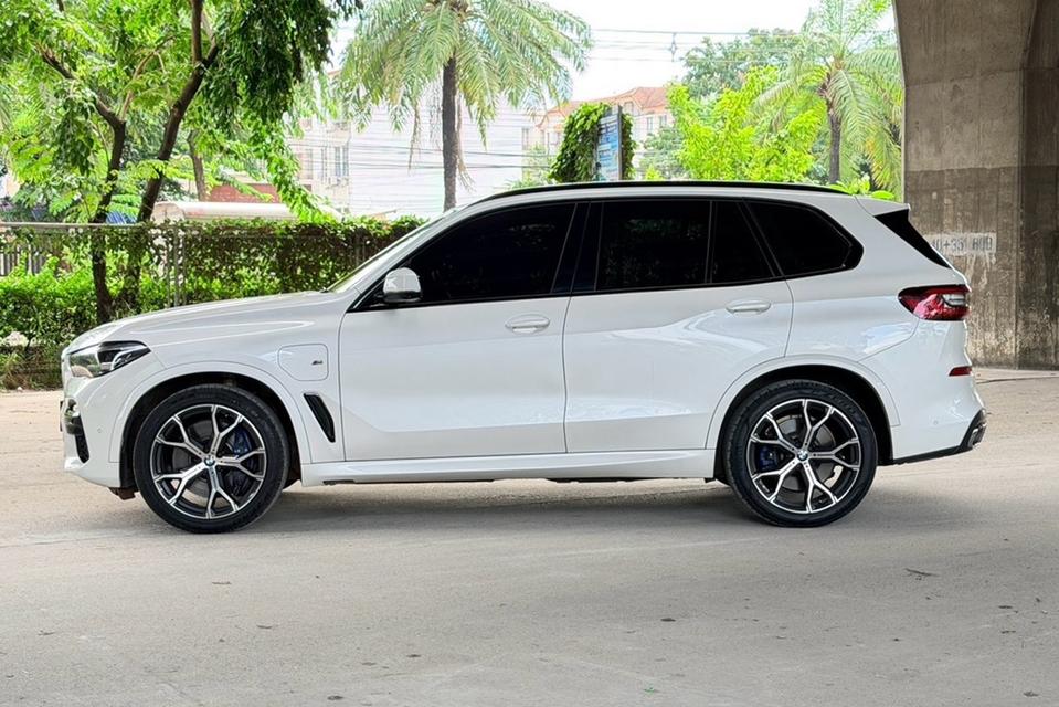🔥 2022 BMW X5 xDrive45e M SPORT AT รูปที่ 8