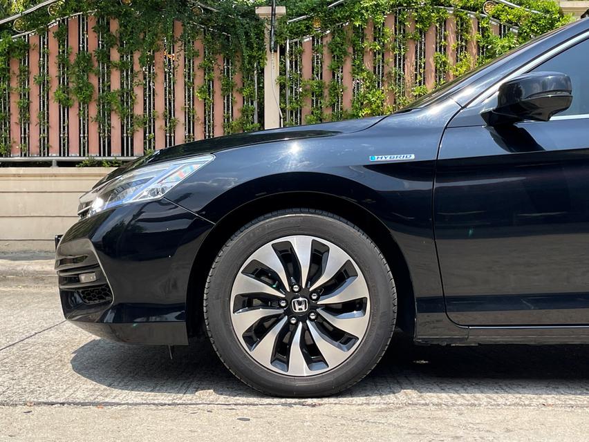 HONDA ACCORD 2.0 HYBRID (MNC) ปี 2017 สภาพนางฟ้า รูปที่ 6