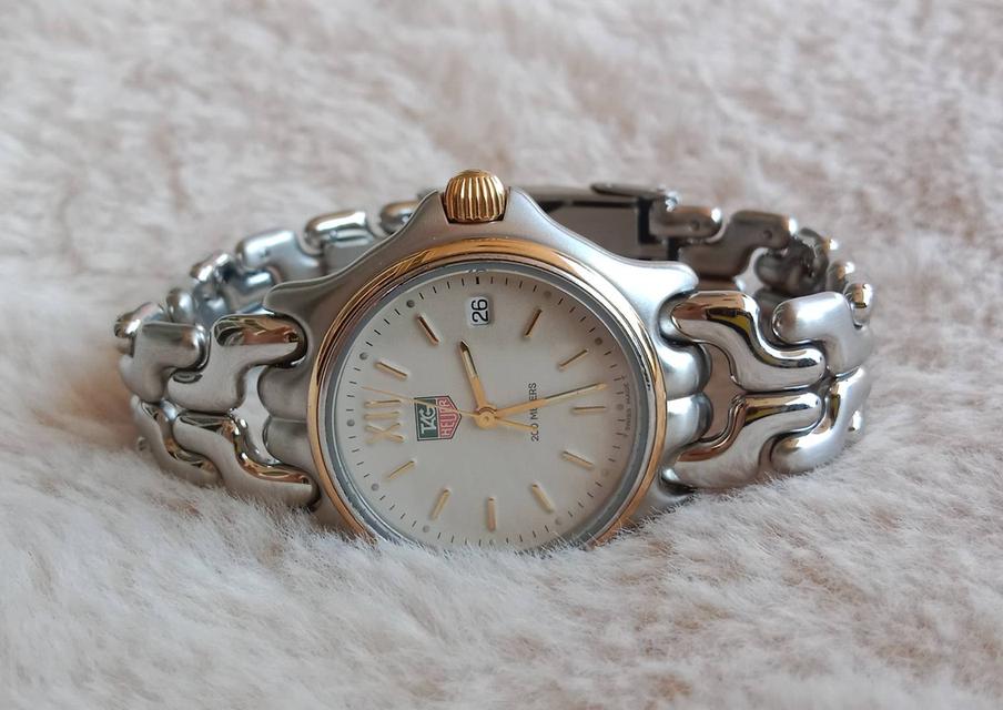 19.TAG HEUER ระบบ Quartz Boy size หน้าปัด 36 mm พร้อมกล่องแท้