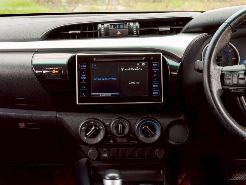Toyota revo 2.4E Prerunner 2018 16