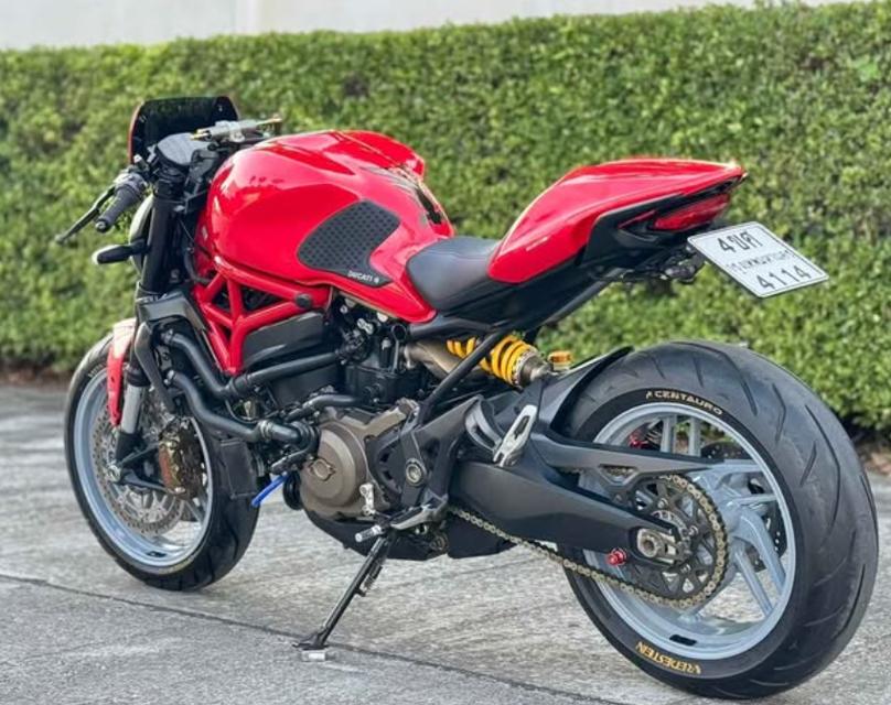 Ducati Monster 821 ปี 2016 3