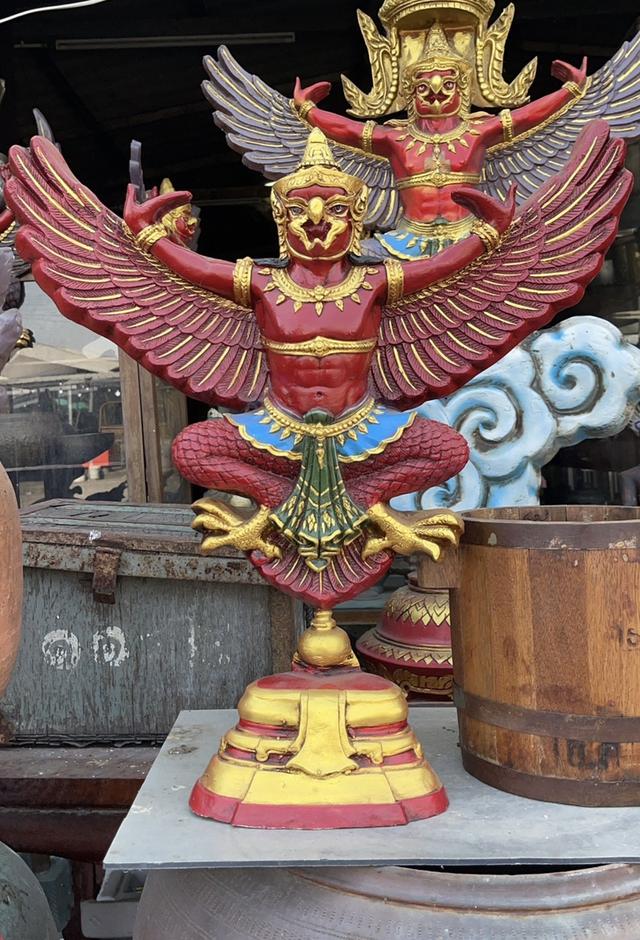 พญาครุฑ องค์ลอย ขนาดกว้าง50ซม รูปหล่อพญาครุฑ ครุฑตั้งบูชา พิมพ์เทพบุตร