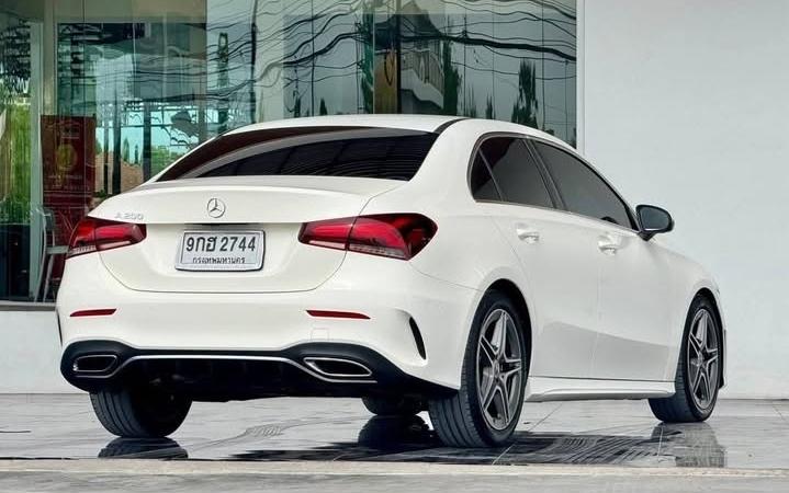 2019 Mercedes-Benz A-class, A200 Amg Dynamic 5