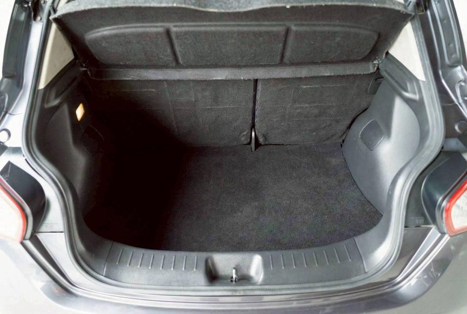 NISSAN PULSAR 1.8 V ปี 2013 สีเทา โฉม ปี12-ปัจจุบัน รูปที่ 15