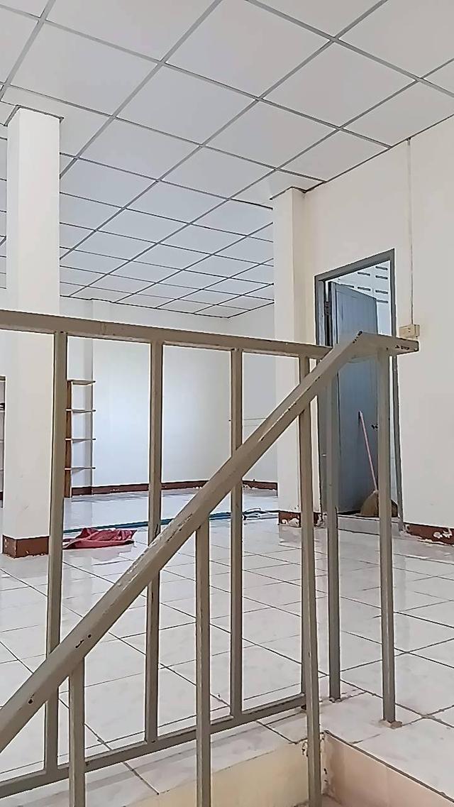 ขายอาคารพาณิชย์ 3 ชั้น 2 คูหาติดกัน อ.กบินทร์บุรี ปราจีนบุรี ติดถนนสุวรรณศร 8