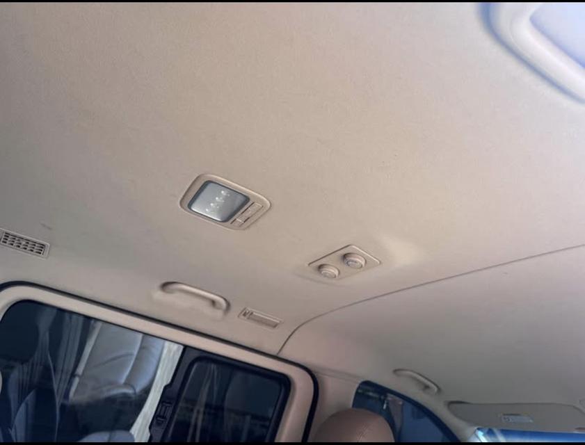 HYUNDAI H-1 2.5 ELITE āļĢāļđāļāļāļĩāđ 11