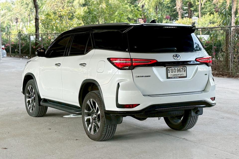 Toyota FORTUNER 2.4 Legender Black Top 2WD AT ปี 2024 รูปที่ 7