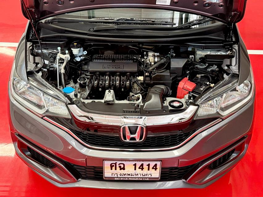 2020 HONDA JAZZ GK รถมือเดียวออกป้ายแดง รถวิ่งน้อยเพียง 60,000 กม เข้าศูนย์ตามระยะ รถไม่เคยมีอุบัติเหตุครับ รูปที่ 15