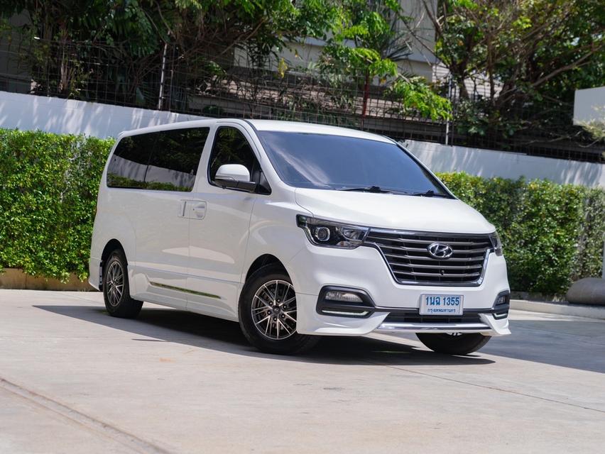 HYUNDAI H-1 2.5 ELITE NS ปี 2023 มือสอง