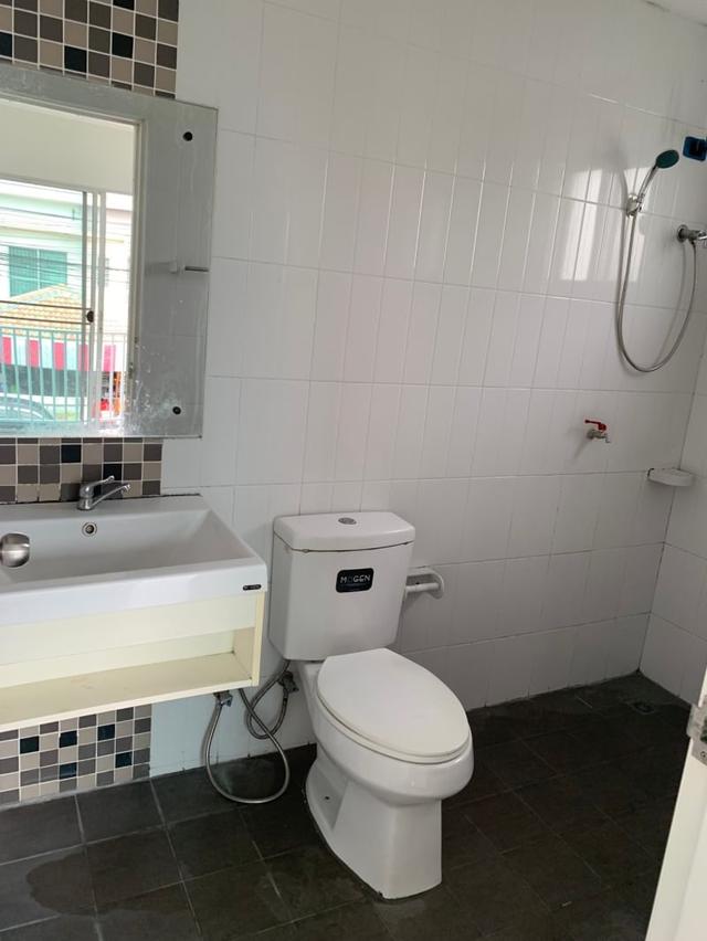 #🏡 ขายทาวน์เฮาส์ 2 ชั้น หลังมุม รีโนเวทใหม่ทั้งหลัง 📍 หมู่บ้านเดอะคอนเน็ค 22 (มีนบุรี-รามอินทรา) 19