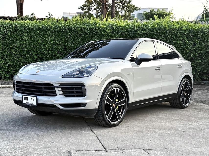 Porsche Cayenne S E-Hybrid Coupe ปี 2021 10