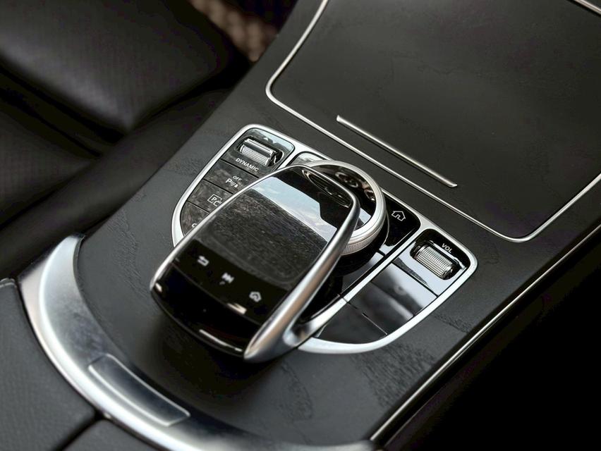 Mercedes Benz C300e AMG Sport ปี 2020 ไมล์ 55,xxx km 10