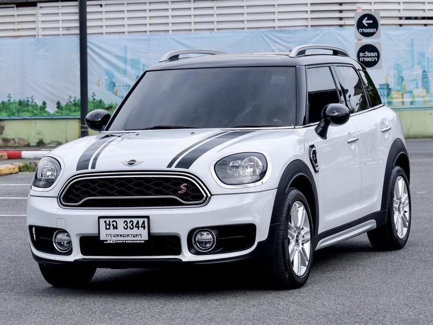 Mini Cooper S Coutryman Entry F60 ปี 2017 สีขาว