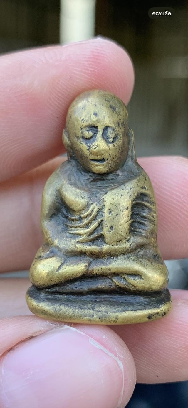 รูปหล่อหลวงพ่อเงิน ไม่รู้พิมพ์