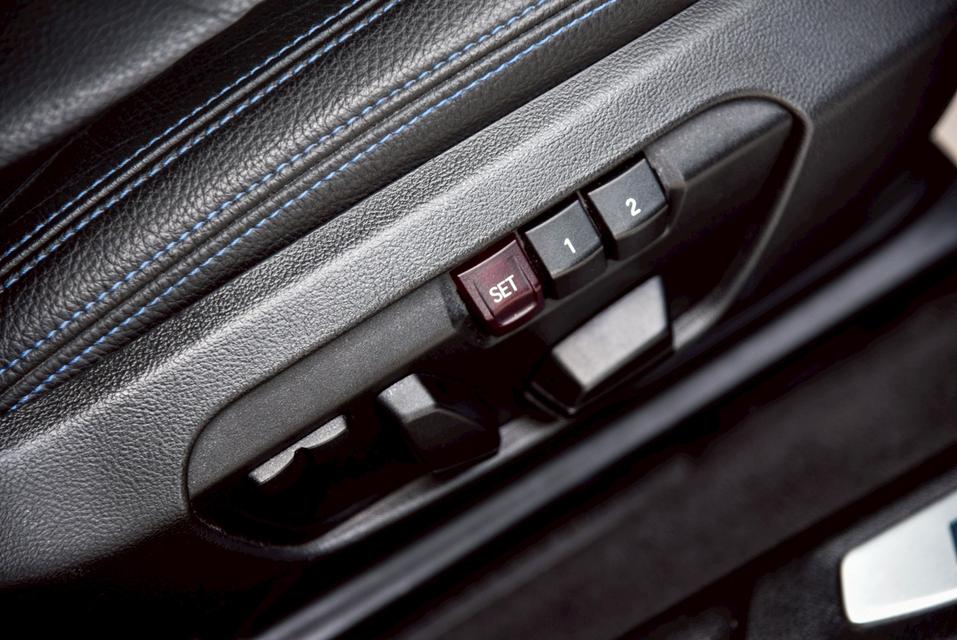 รหัสรถ CBL1001 🚗 BMW 220i Gran Coupé M Sport 4 ประตู Top สุด 20