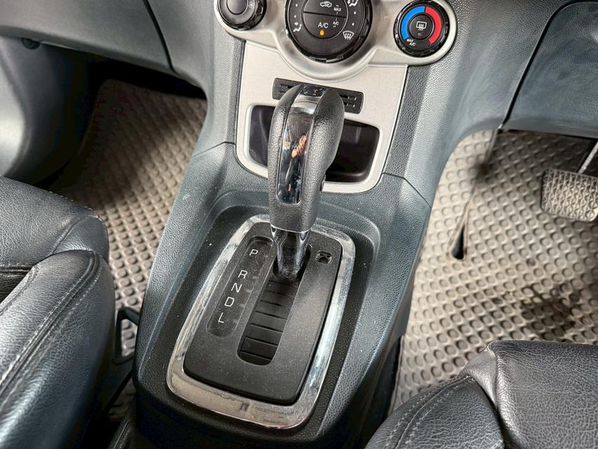 Ford Fiesta 1.5 S Sedan AT ปี 2013 รถสวยมือเดียว 13