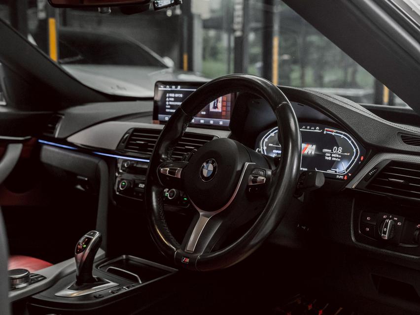 รหัสรถ 67GG1667 BMW 320d GT Msport (F34) ปี 2022 เบาะแดง 17