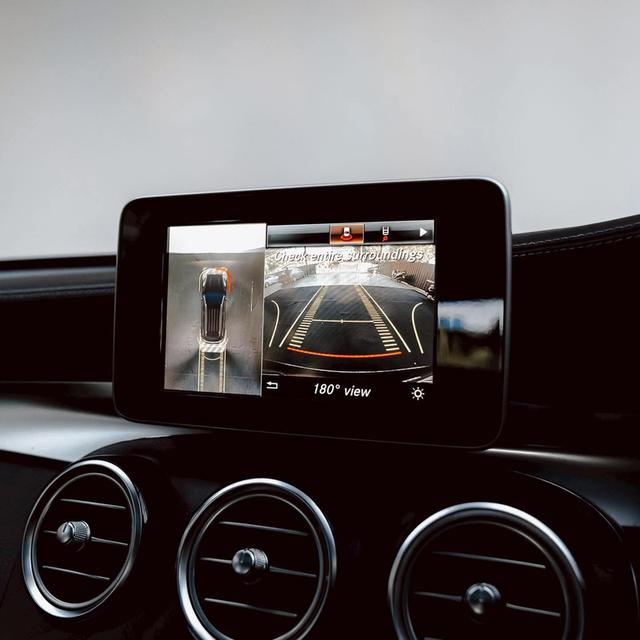 Mercedes Benz GLC 250d AMG Dynamic รูปที่ 5