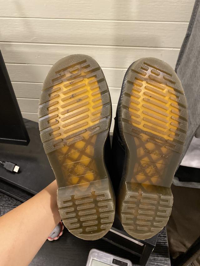 รองเท้าหนัง Dr. martens รูปที่ 2