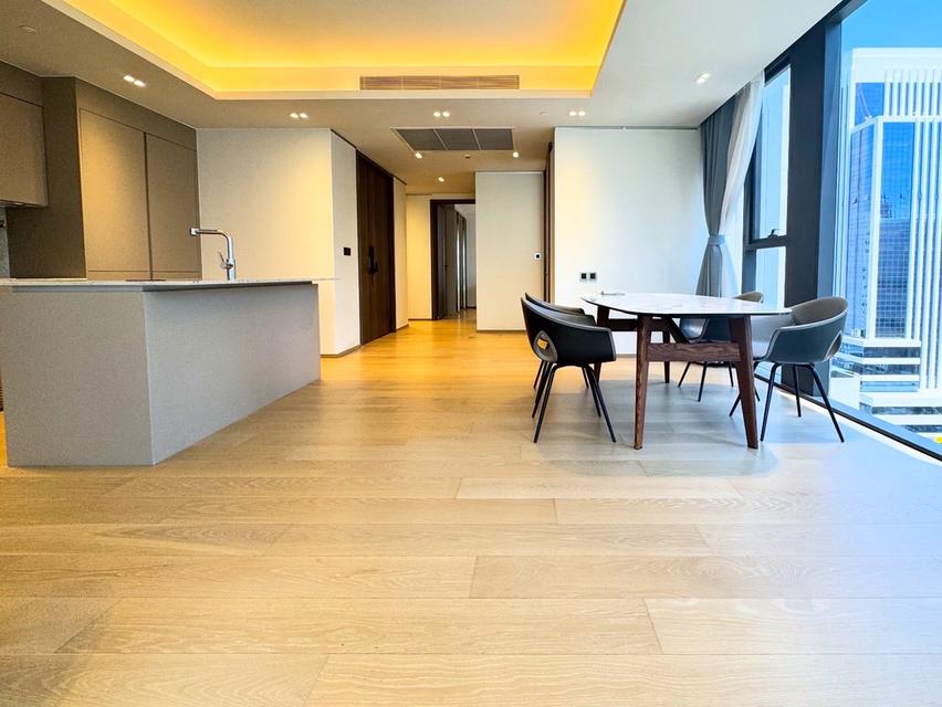 Prime 2 Bedroom in Langsuan 1