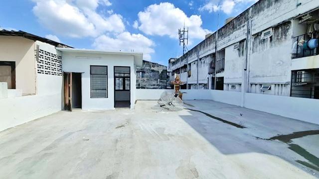 แมคโคร สาทร 1.2 กม. BTS เซนต์หลุยส์ 1.6 กม.ให้เช่าตึกแถว 3 ชั้น รร.นานาชาติเซนต์แอนดรูว์ส 2.8 กม.3 นอน 2 น้ำ เอ็มไพร์ ทา 4