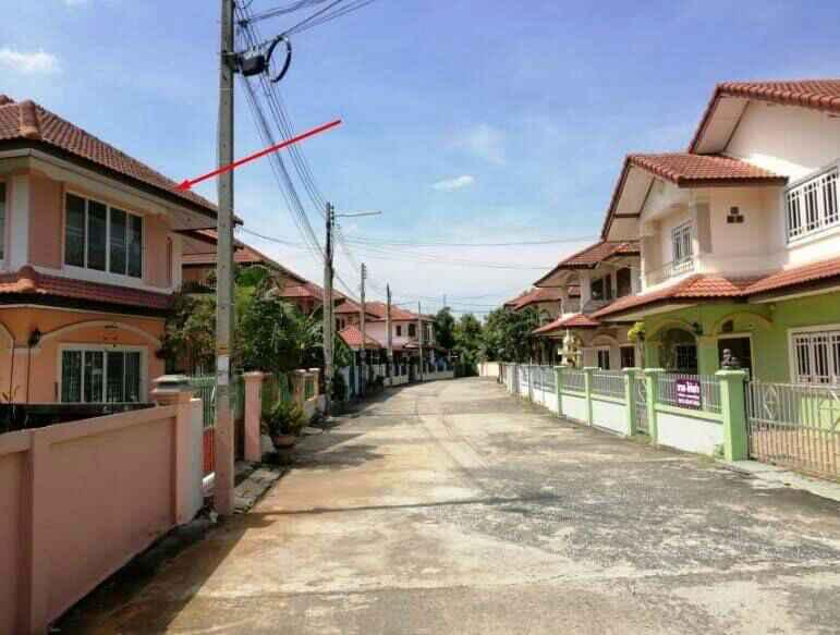 ขายบ้านเดี่ยว 2 ชั้น หมู่บ้านนภัสสร อำเภอพานทอง จังหวัดชลบุรี ทำเลดี เดินทางสะดวก ใกล้สถานีดับเพลิงหนองตำลึง 12