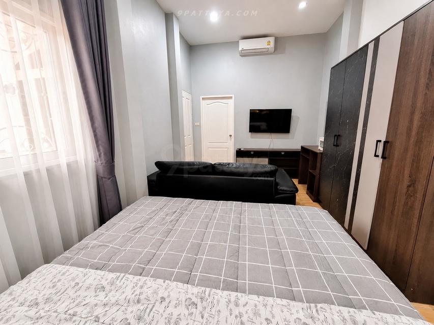 For Rent — Private Pool Villa at Thappraya Soi 15, PattayaPrivate pool villa for rent at Thappraya Soi 15, Pattaya. Fully furnished with new furniture 5