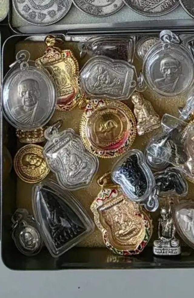 พระที่บ้านของปู่คับขอคนไปดูแลต่อคับขายด่วนคับ