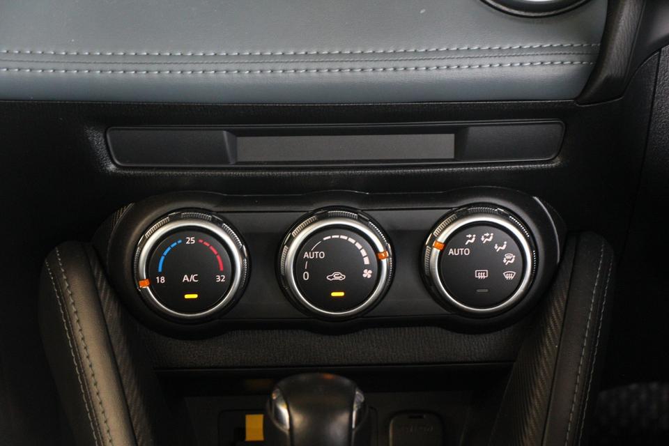 รหัสรถ TKG7310 MAZDA 2 1.3 S LEATHER ปี 2020 10