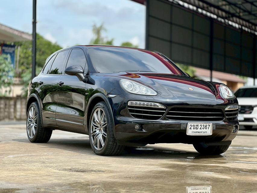 ปี 2010 PORSCHE CAYENNE , 3.0 HYBRIDโฉม CAYENNE สีดำ เกียร์ออโต้ เบนซิน+ไฮบริด