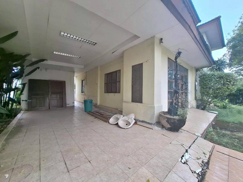 ขายบ้านเดี่ยว หมู่บ้านนันทวัน วัชรพล 5 - 113.3 ตร.ว. **ใกล้จุดขึ้น-ลงทางด่วน เพียง 2 นาที** 6