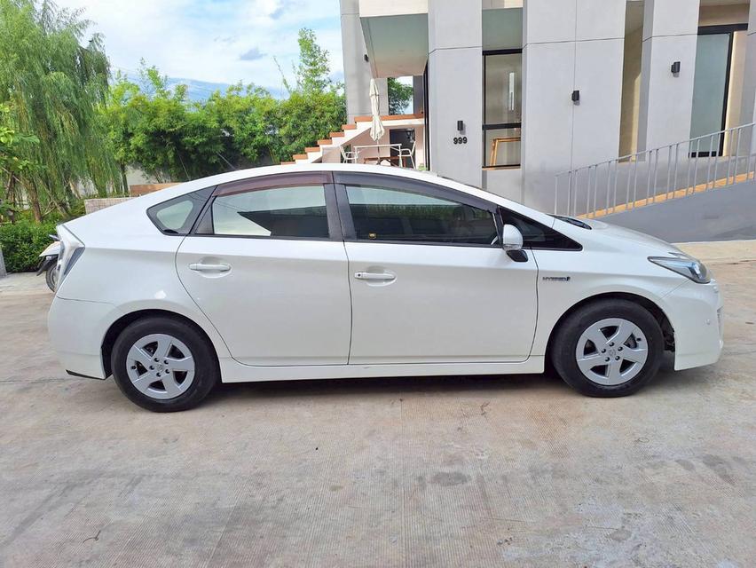 โตโยต้าพรีอุส 1.8 HYBRID ออโต้ ปี2011 4