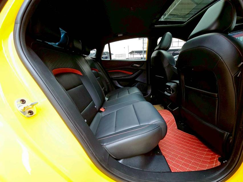 รหัสรถ SEZ1218 MG 5 1.5 D+ Sunroof เกียร์ ออโต้ เบนซิน สี เหลือง ปี 2023 10