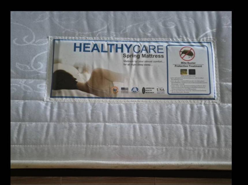 เตียง และ ที่นอน 6ฟุต ของมือ1แต่ส่งต่อ ใน ราคามือ2 สําหรับผู้สนใจ ของดีราคาถูก 4