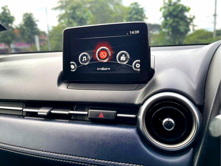 Mazda 2 Skyactiv G 1.3 AT ออโต้ S รองท๊อป ปี63 (2020)  11