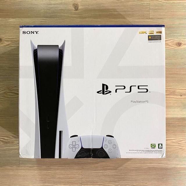 Sony Playstation 5 พร้อมจอย 5