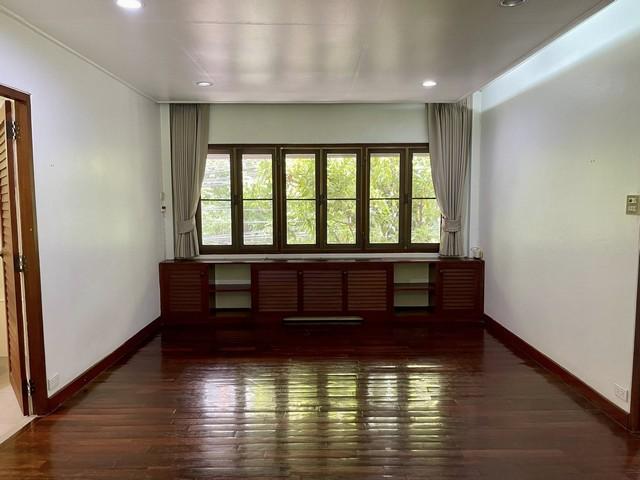 P716 ให้เช่าบ้านเดี่ยว พร้อมสวนขนาดใหญ่ ซอยร่วมฤดี ใกล้ BTS เพลินจิต เหมาะพักอาศัย และทำธุรกิจ 6