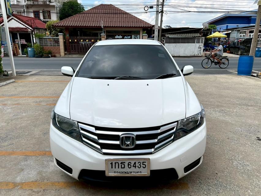 Honda City 1.5 V ปีจด2013