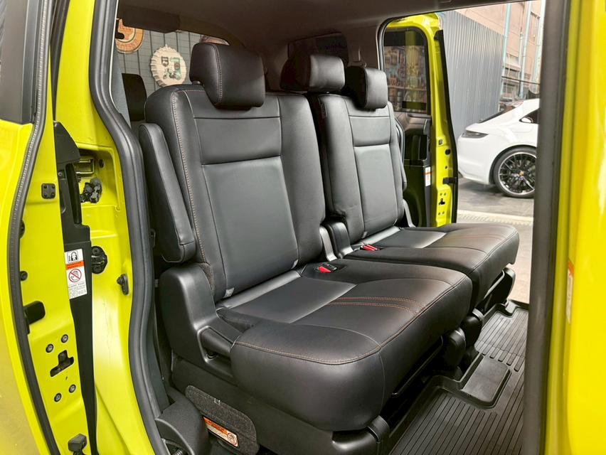 TOYOTA SIENTA 1.5 V ปี2020 สีสันโดดเด่น สภาพกริ๊บๆ ออพชั่นเต็มคัน 10