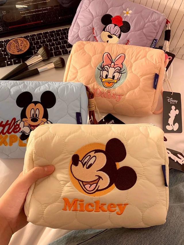 กระเป๋าเครื่องสำอางค์ลายการ์ตูนน่ารักๆ