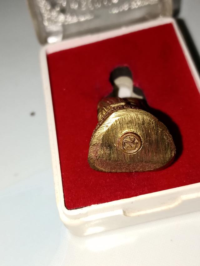 รูปหล่อหลวงปู่ขุ้ย ฐิตธมโม 4