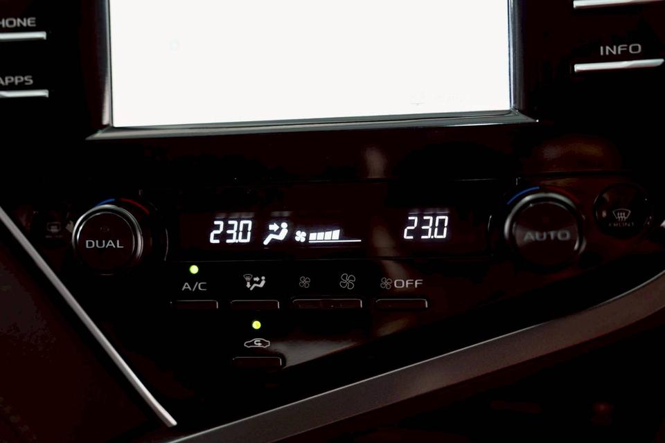 TOYOTA CAMRY 2.0 G 2019 จด 2020 รถบ้านสวยใช้น้อย 9