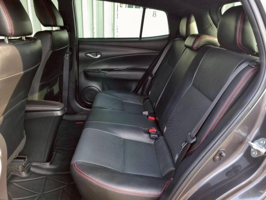 Toyota Yaris 1.2 High Cross ปี 2020   15