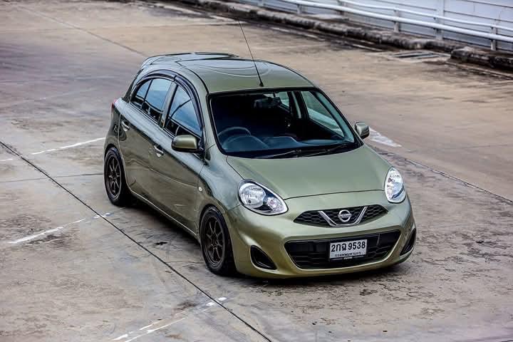 Nissan March สภาพสวยๆ 2